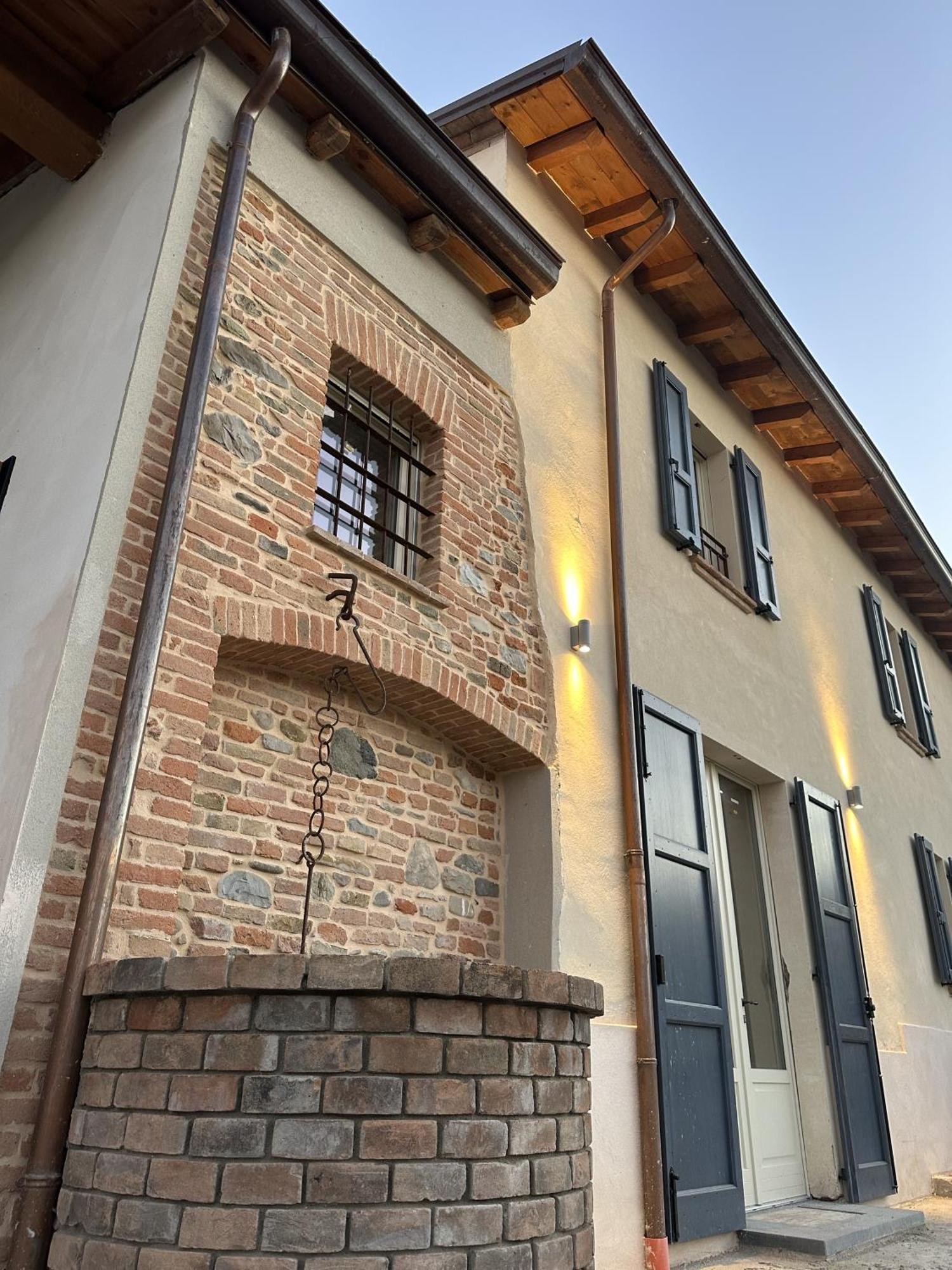 La Valle Del Re - Agriturismo Medesano Exterior foto
